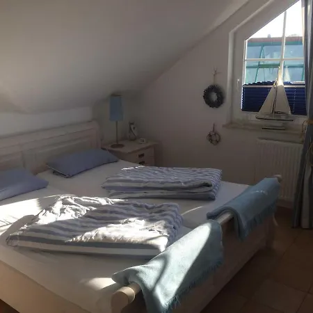 Apartment Hafenstr_28 _ostseewellen_ Zingst